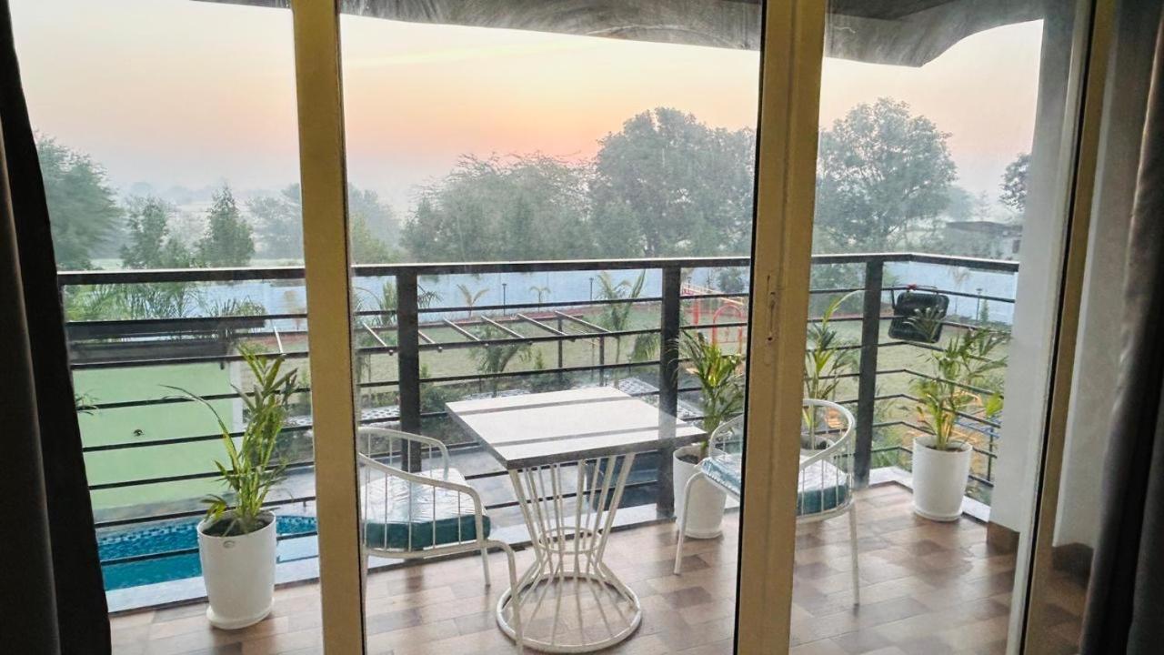 Fun O Farm Luxury Farm Villa Indore Dış mekan fotoğraf