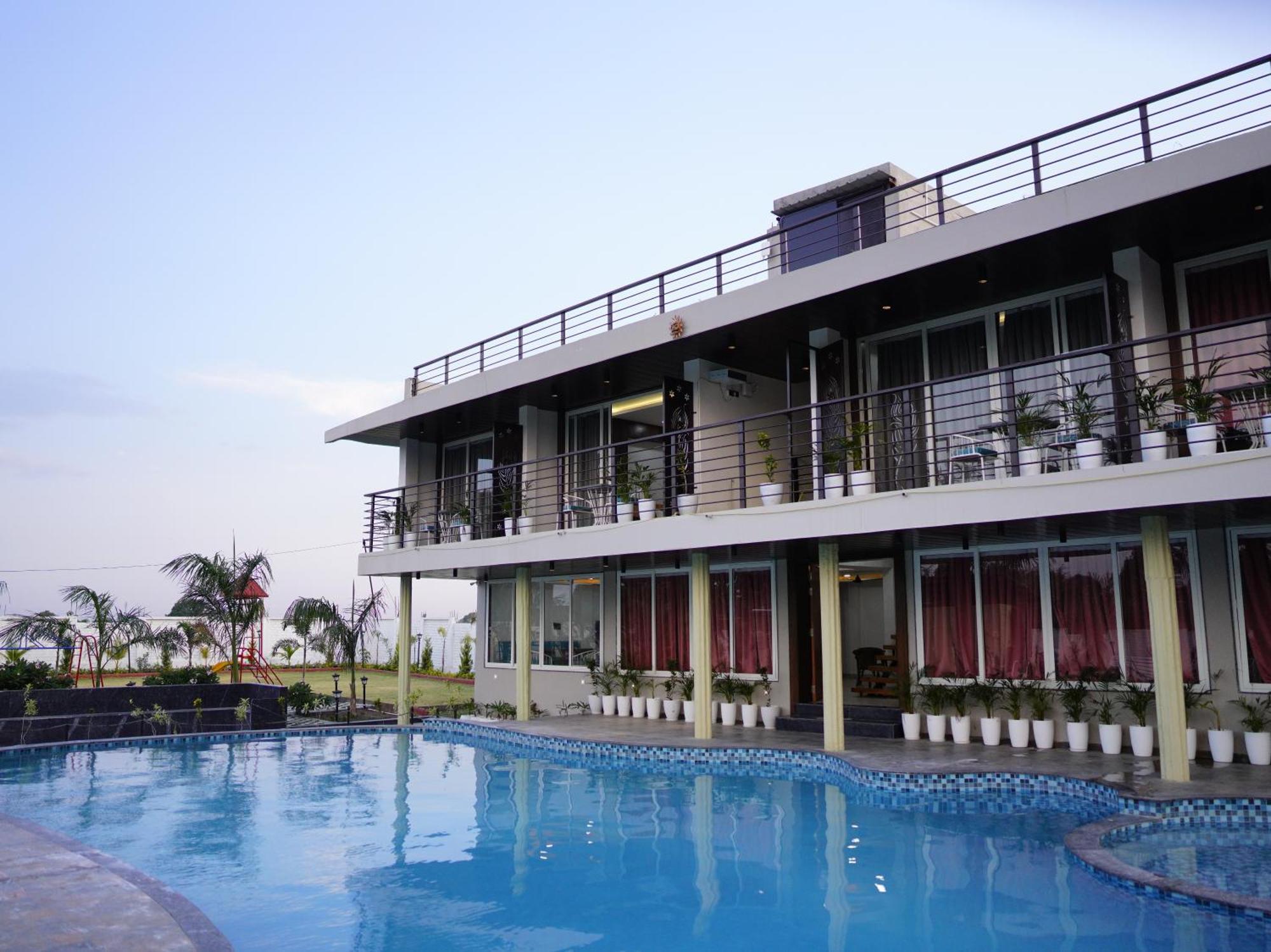 Fun O Farm Luxury Farm Villa Indore Dış mekan fotoğraf